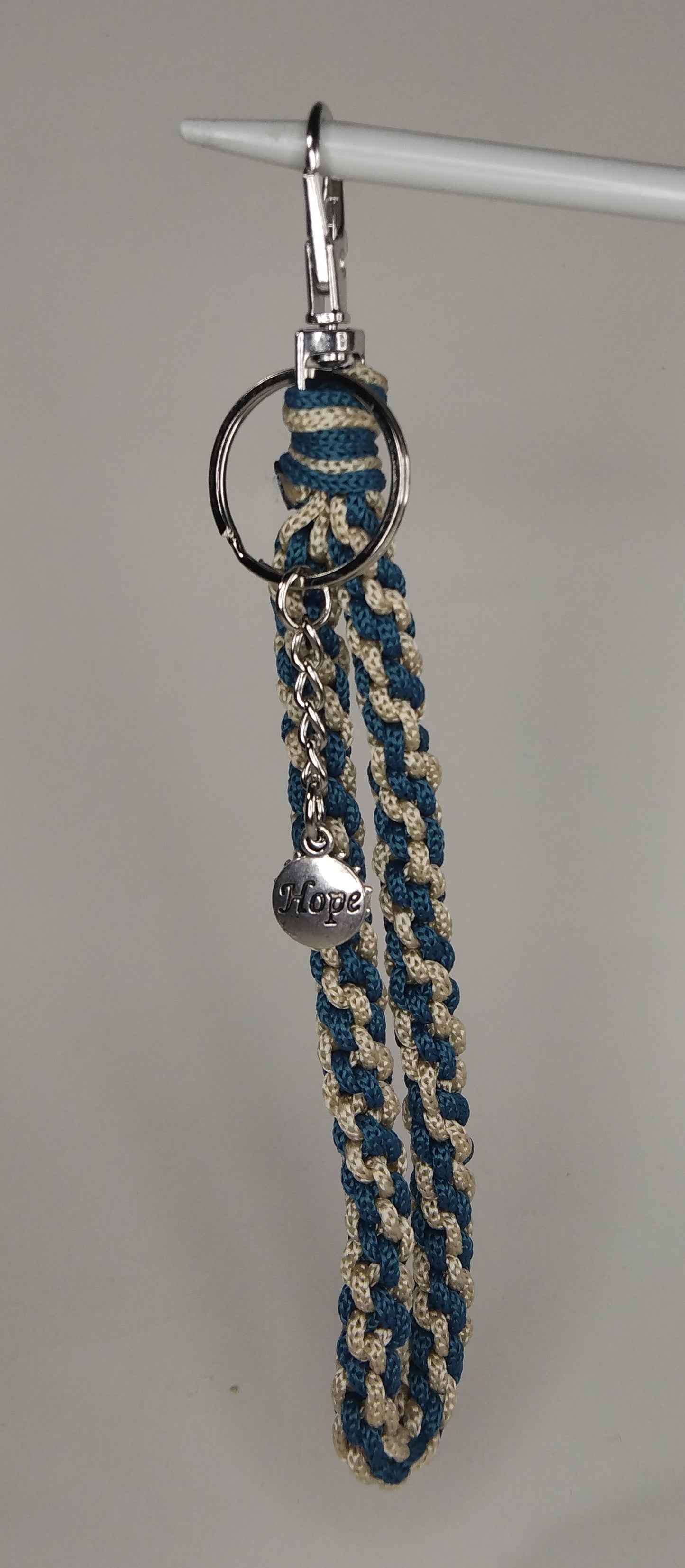 Paracord Wristlet Keychain assorted