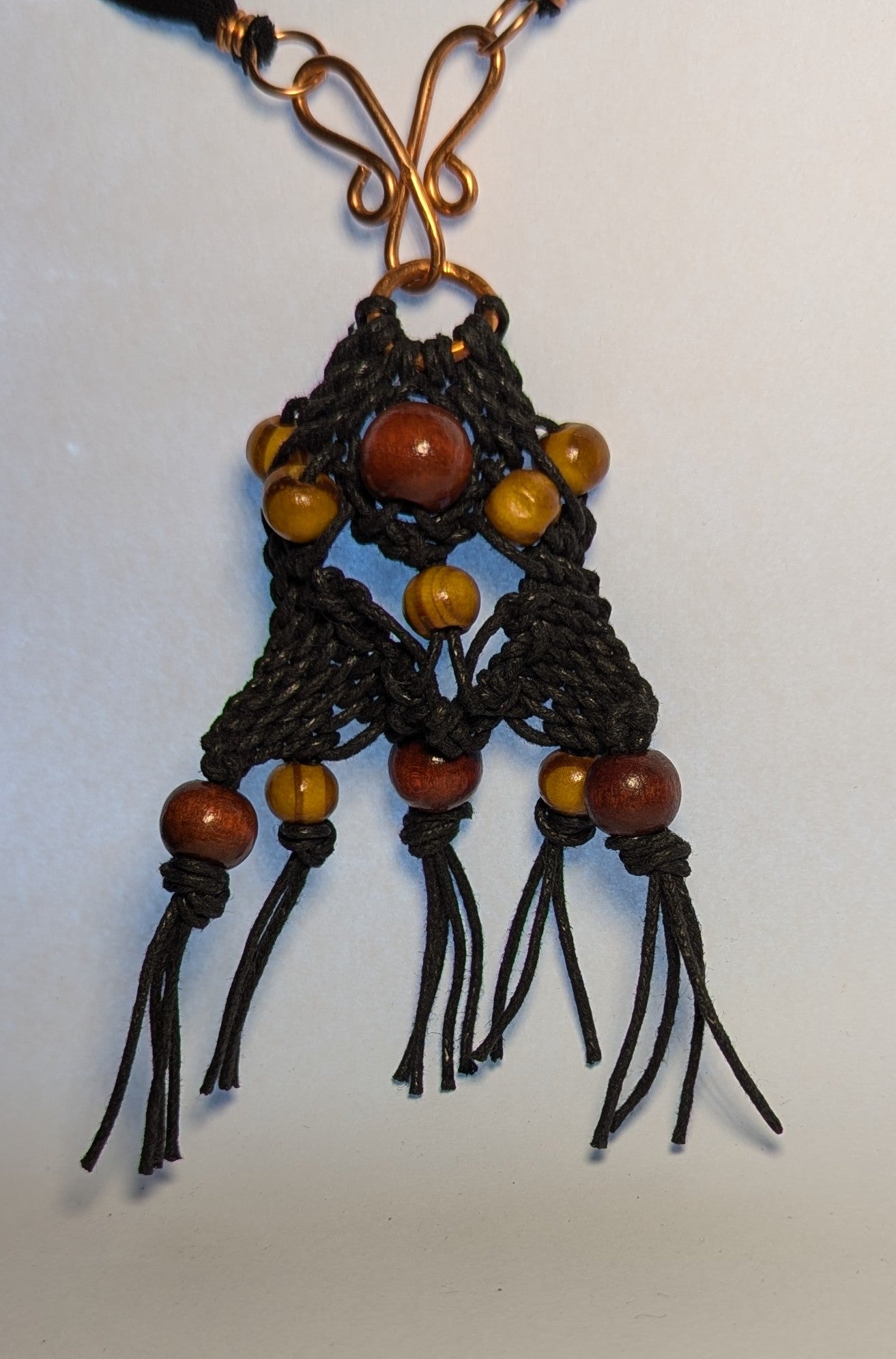 black macreme pendant
