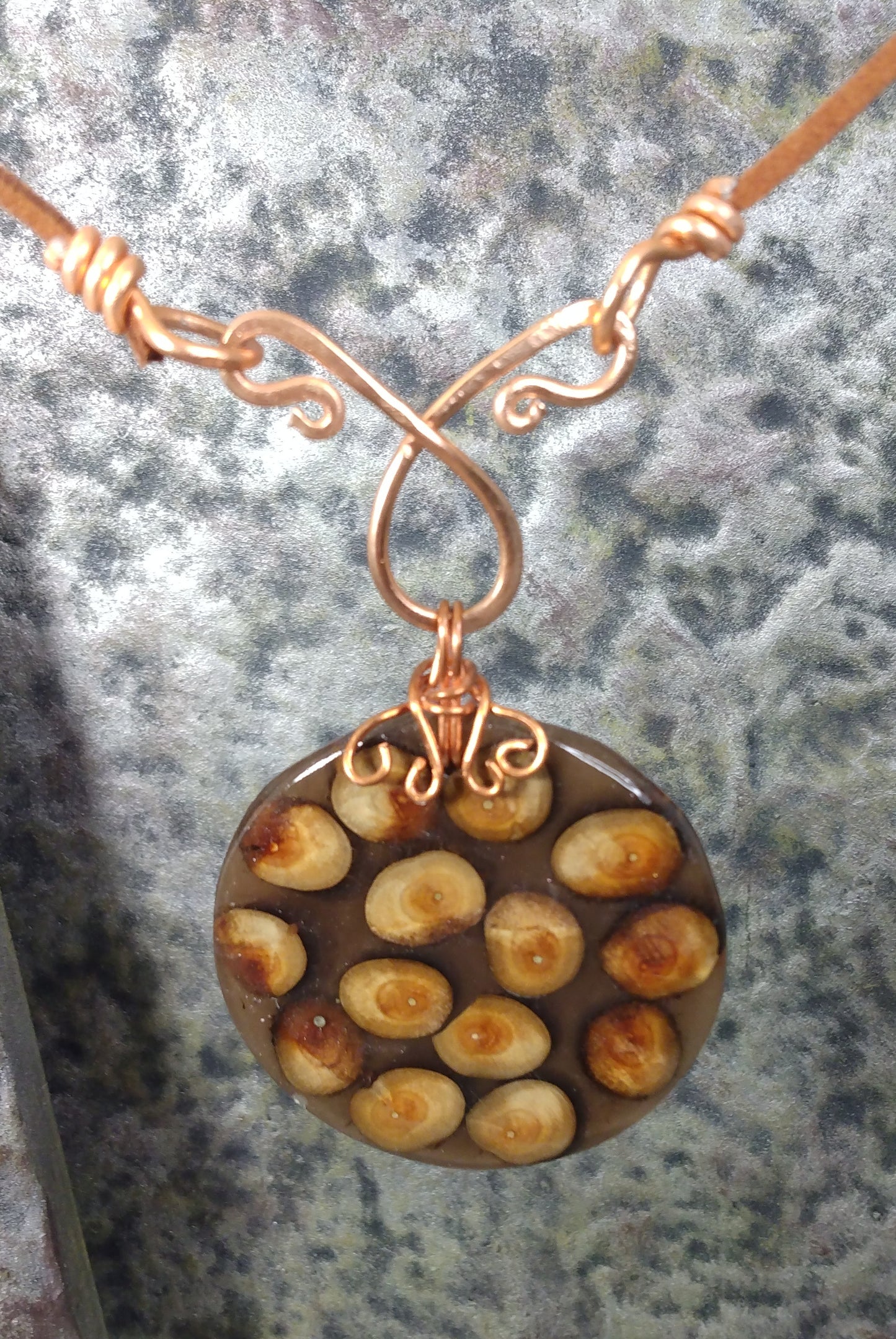 willow whip resin pendant necklace